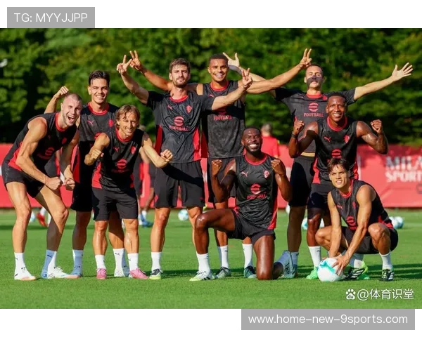 AC米兰将通过扩展赞助收入提升引援能力——重磅策略引领蓝黑军团新篇章 AC米兰将通过扩展赞助收入提升引援能力——重磅策略引领蓝黑军团新篇章